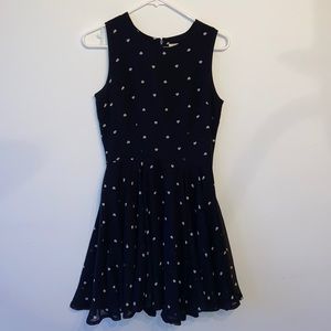 Madison Jules size Small super cute little black dress with white hearts